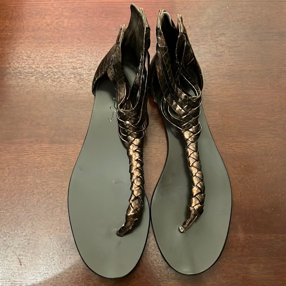 Elizabeth & James sandals
